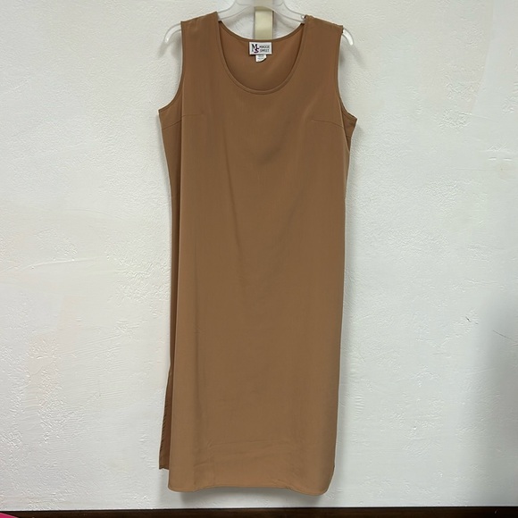 Long dress - size petite large - medium brown - by Maggie Sweet - Picture 1 of 4